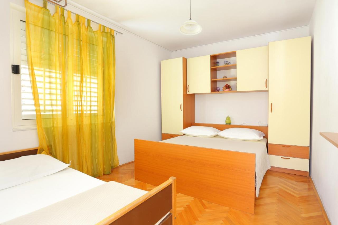 By The Sea - 13222 Apartment